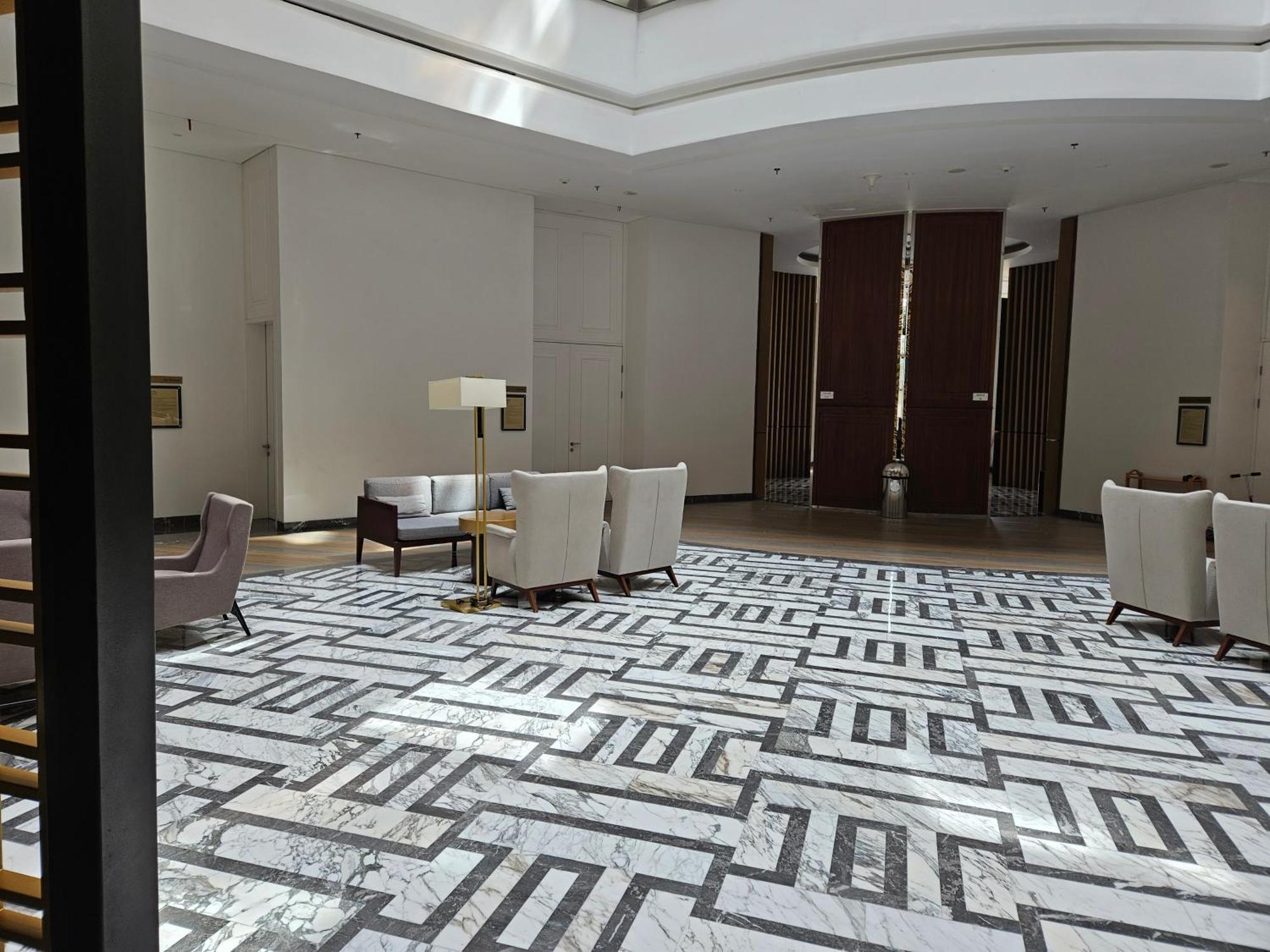 3Br Flat In Taman Anggrek Residence 자카르타 외부 사진