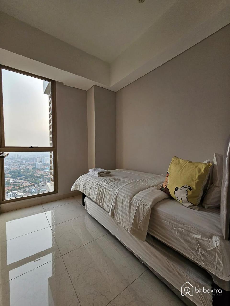3Br Flat In Taman Anggrek Residence 자카르타 외부 사진